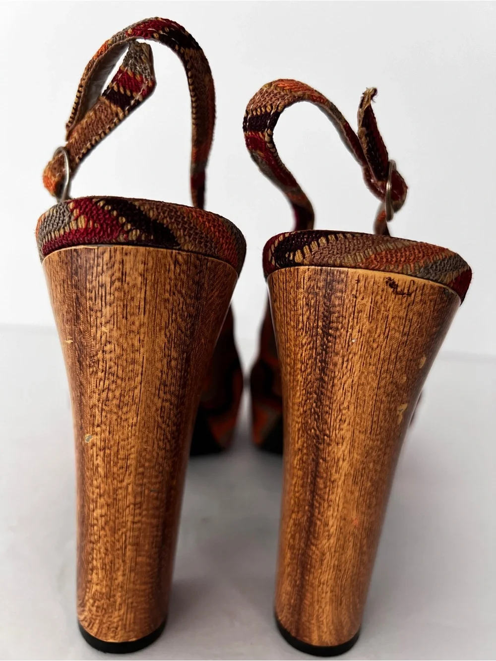 Charlotte Russe Boho Platform Slingback Heels Size 9 Chevron Tribal Wood Heel